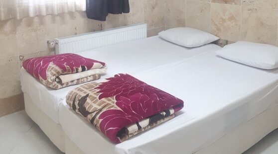 سوئیت آپارتمان دوخواب در مسافرخانه در مشهد