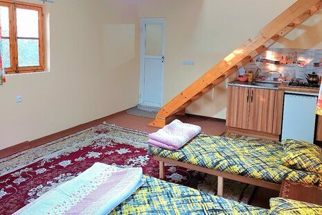 کلبه های دوبلکس در اقامتگاه بومگردی درسوادکوه