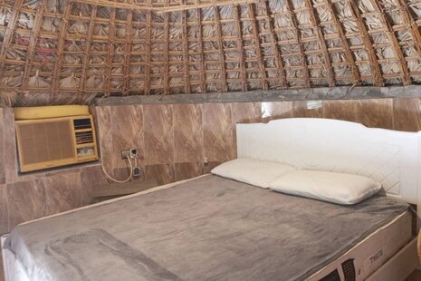 کلبه بی بی گل در اقامتگاه بومگردی هرمز