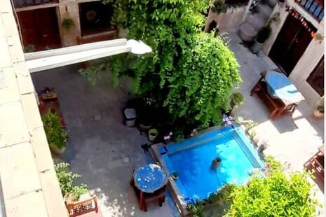 اتاق 7 در اقامتگاه بومگردی شیراز