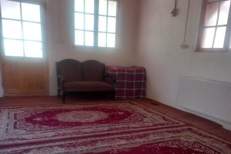 اتاق 50 متری سنتی در بومگردی لاهیجان