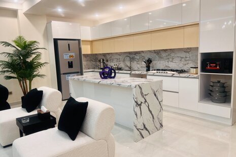 آپارتمان مبله سه خواب A در ظفر