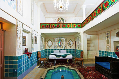 اتاق 4 نفره حوضخانه در هتل اصفهان