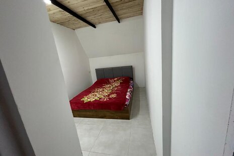 کلبه سوئیسی دوبلکس تکخواب نارنجستان در بندر انزلی