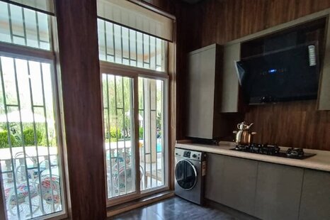 ویلا استخردار دو خواب در چهارباغ