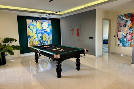 پنت هاوس دوبلکس جکوزی دار سه خواب سبز در کیش