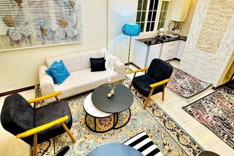 آپارتمان مبله تکخواب طبقه 3 در منیریه