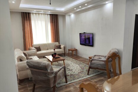 واحد استخردار دوخواب طبقه همکف ویلا در چالوس