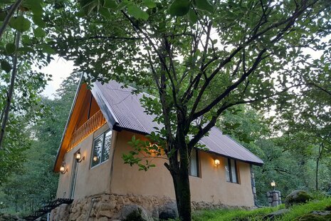 کلبه جنگلی تک خواب در تنکابن