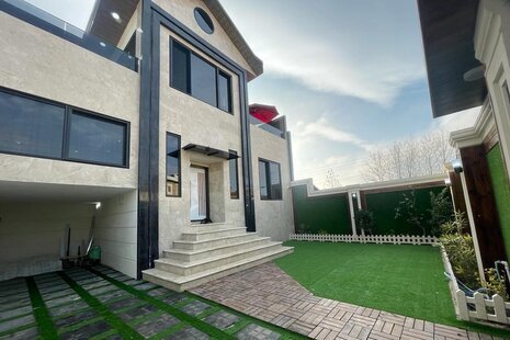 ویلا استخردار دوبلکس دو  خواب ساحلی در رشت