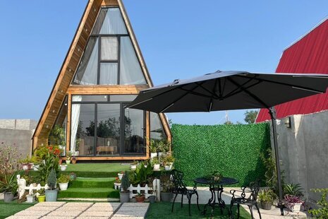 کلبه ساحلی تکخواب دوبلکس در بندرانزلی