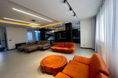 ویلا تریپلکس استخردار سه خواب در رودهن