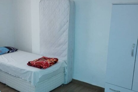 واحد دوخواب مبله طبقه همکف در بندرانزلی