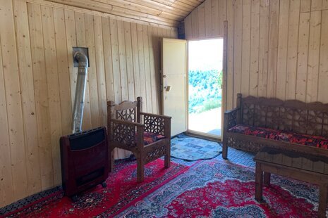 کلبه چوبی در ییلاقات اولسبلنگاه ماسال