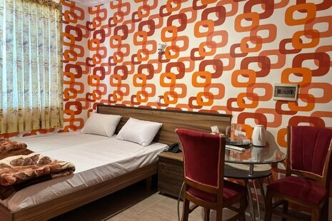 واحد تکخواب 205 در هتل آپارتمان قشم