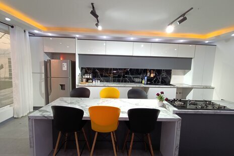 ویلا استخردار دو خواب تیتان در کردان