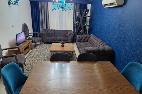 آپارتمان مبله تکخواب طبقه 1 در شهرک صدف