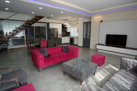 خانه ویلایی تریپلکس استخردار در رویان