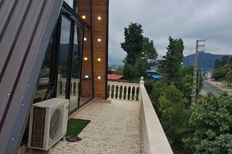 کلبه دوبلکس سوئیسی قلعه مارکوه در رامسر