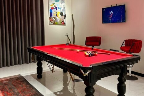 ویلا دوبلکس استخردار سیلور در چهارباغ