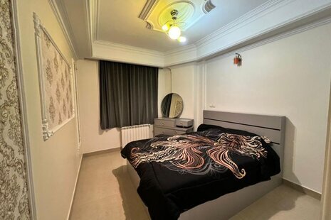 آپارتمان مبله استخردار تکخواب در محمودیه (1)