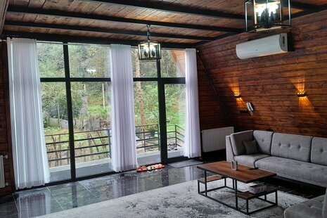 کلبه سوئیسی تکخواب گیشم در شفت