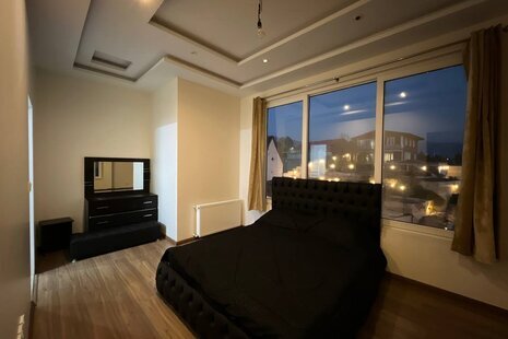 ویلا تریبلکس استخردار 4 خواب انتیک در رودهن