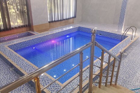 ویلا دوبلکس استخردار 3خواب سرو 2 در طرقبه و شاندیز