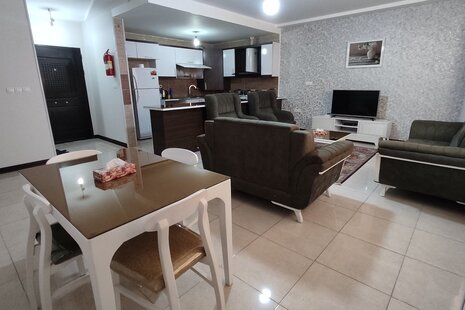 آپارتمان مبله 2 خواب بهشتی 4 در شیراز