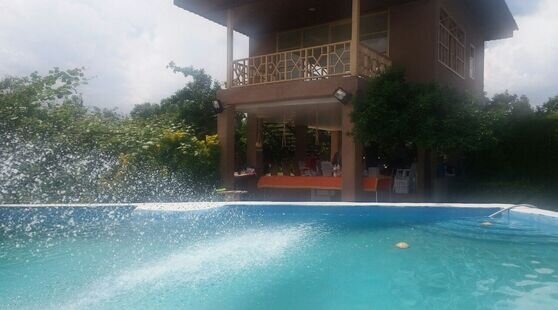 سوییت در ویلا باغ ژرفای خیال