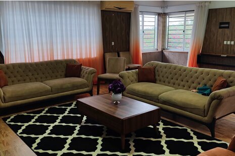 خانه ویلایی دو خوابه نارنجی در نور