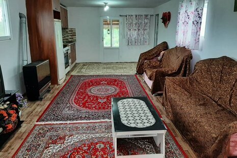 واحد در طبقه دوم ویلا خمام