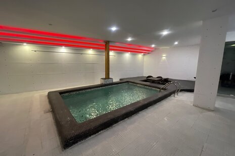 ویلا دوبلکس استخردار مبله سه خواب آسایش در رودهن