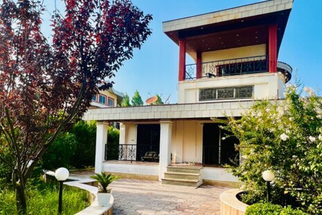 ویلا تریپلکس استخردار در نمک آبرود