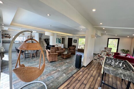 ویلا دوبلکس استخردار 3 خواب در چهارباغ