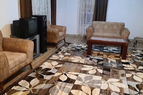 ویلا تکخواب استخر آبگرم در کردان