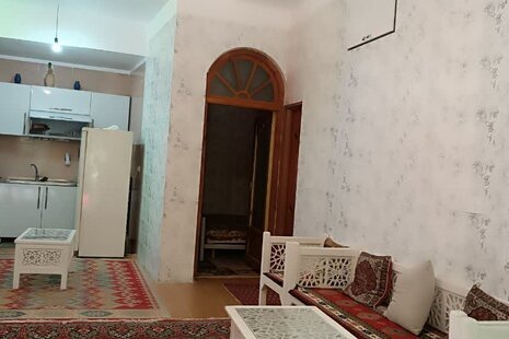 اتاق تکخواب دلنشین در اقامتگاه بومگردی شهر سامان