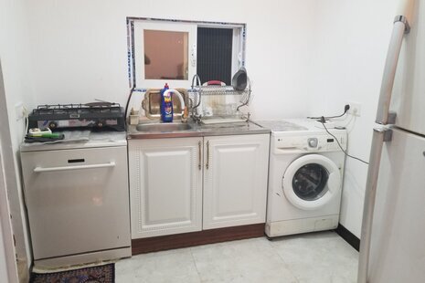 واحد تکخواب خاله معصومه در طبقه دوم ویلای امامزاده عبداله