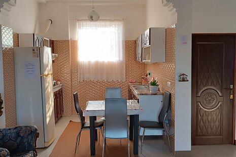 واحد دوخواب طبقه همکف ویلا باغ آرش در تنکابن