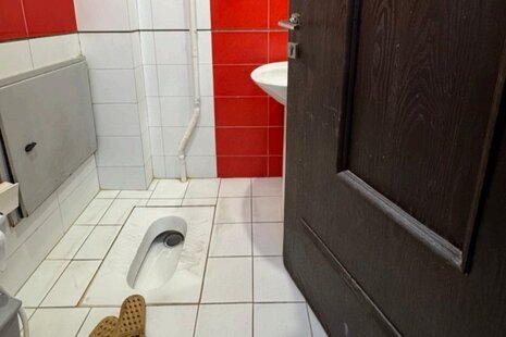 آپارتمان مبله تکخواب طبقه 6 در عفیف آباد شیراز