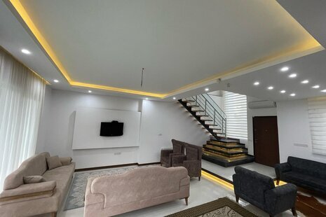 ویلا دوبلکسی استخردار دوخواب مدرن عمارت فانوس در محمودآباد