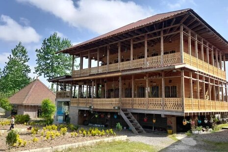 اتاق 3 نفره قرقاول در اقامتگاه بومگردی رشت