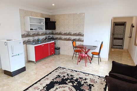 واحد در طبقه همکف ویلا آراد نزدیک به دریا در تنکابن