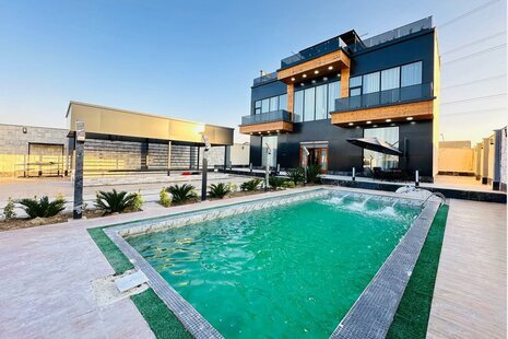 ویلا دوبلکس استخردار سه خواب الماس سیاه درچهارباغ