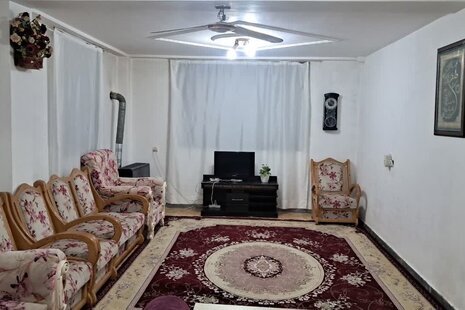واحد دوخواب میرصادقی در طبقه همکف ویلای لنگرود