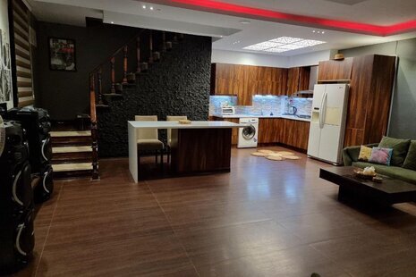 ویلا استخردار دوبلکس دوخواب کارن در ساوجبلاغ