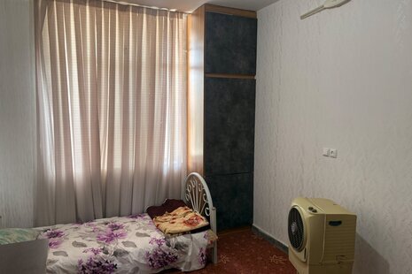 ویلا تک خواب در باغ بهادران