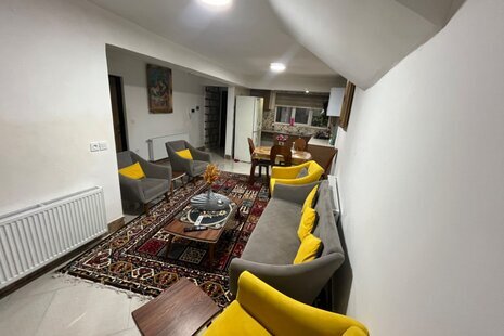 واحد دوخواب امیر در طبقه همکف ویلای کلاردشت