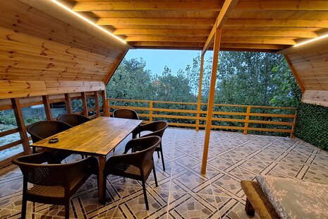 کلبه دوبلکس جکوزی دار سه خواب باروما در تنکابن