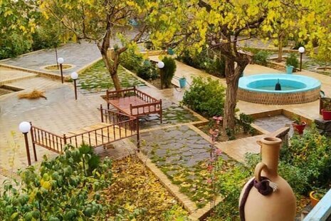اتاق 6 در اقامتگاه بومگردی در بهار